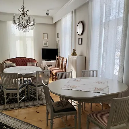 Utajaerven Pappila Olden Vicarage * Utajärvi